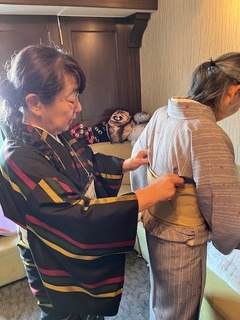 着物サークル　かよさん.jpg